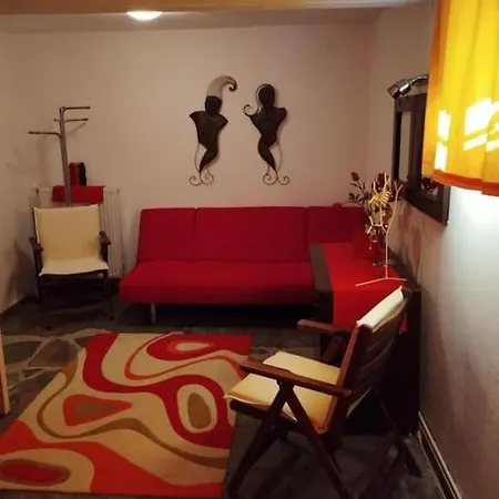 Apartment 3 Yatak Odali Genis Ev Muelkue Paliouri Sahile Yuerueme