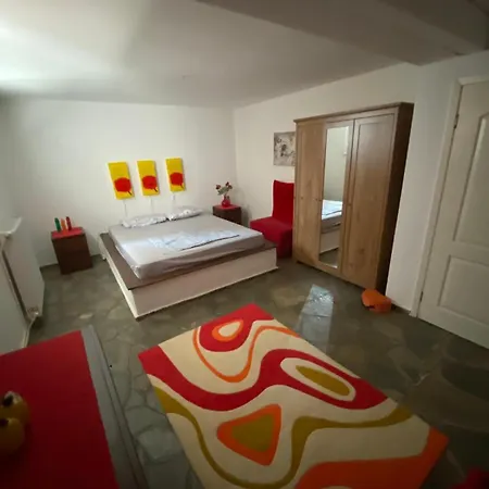 Apartment 3 Yatak Odali Genis Ev Muelkue Paliouri Sahile Yuerueme